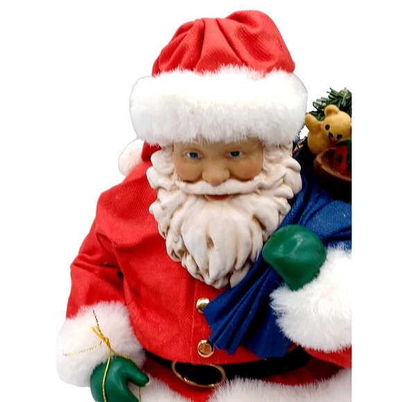 Possible Dreams Clothtique "Rooftop Delivery" Christmas Santa Music Box  #713479 - Picture 3 of 14